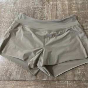 Women’s Pace Short 3”